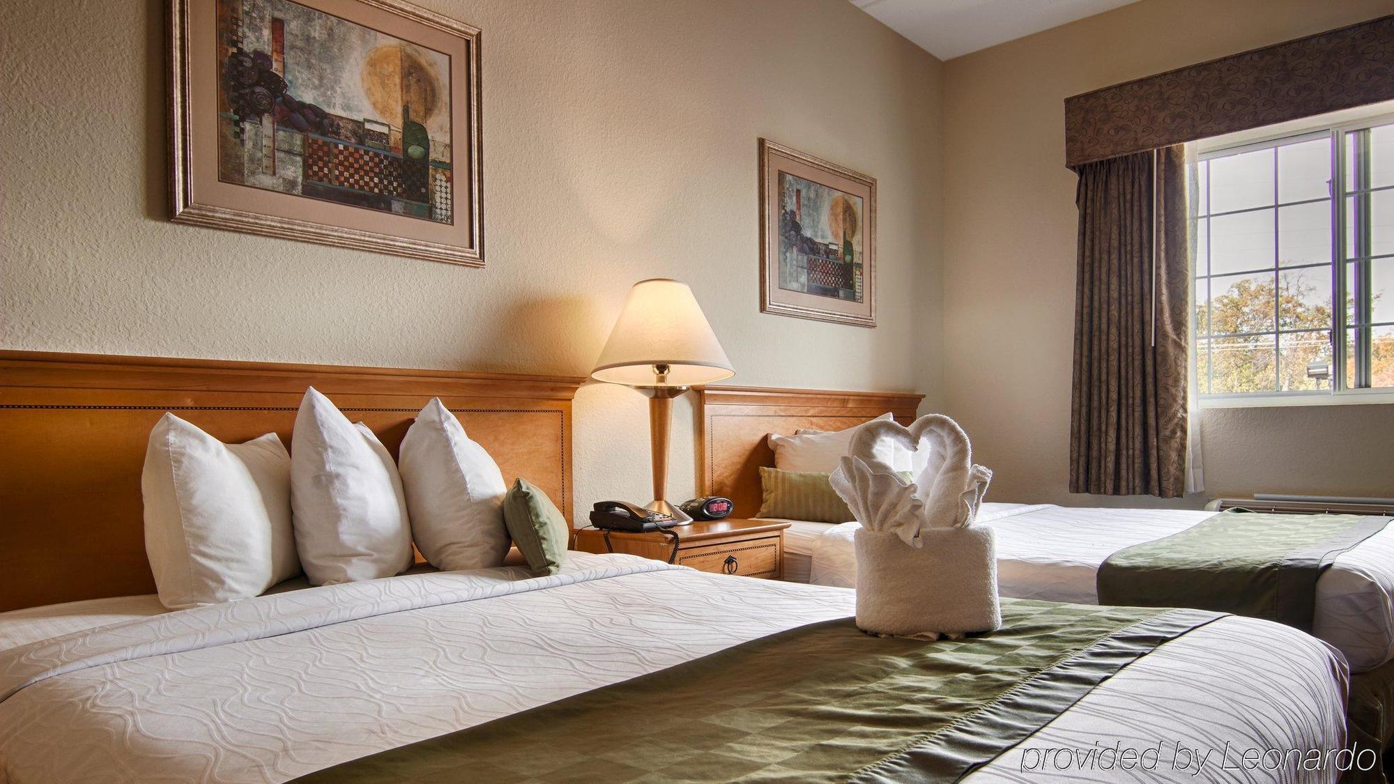 Best Western Plus Newport News Esterno foto