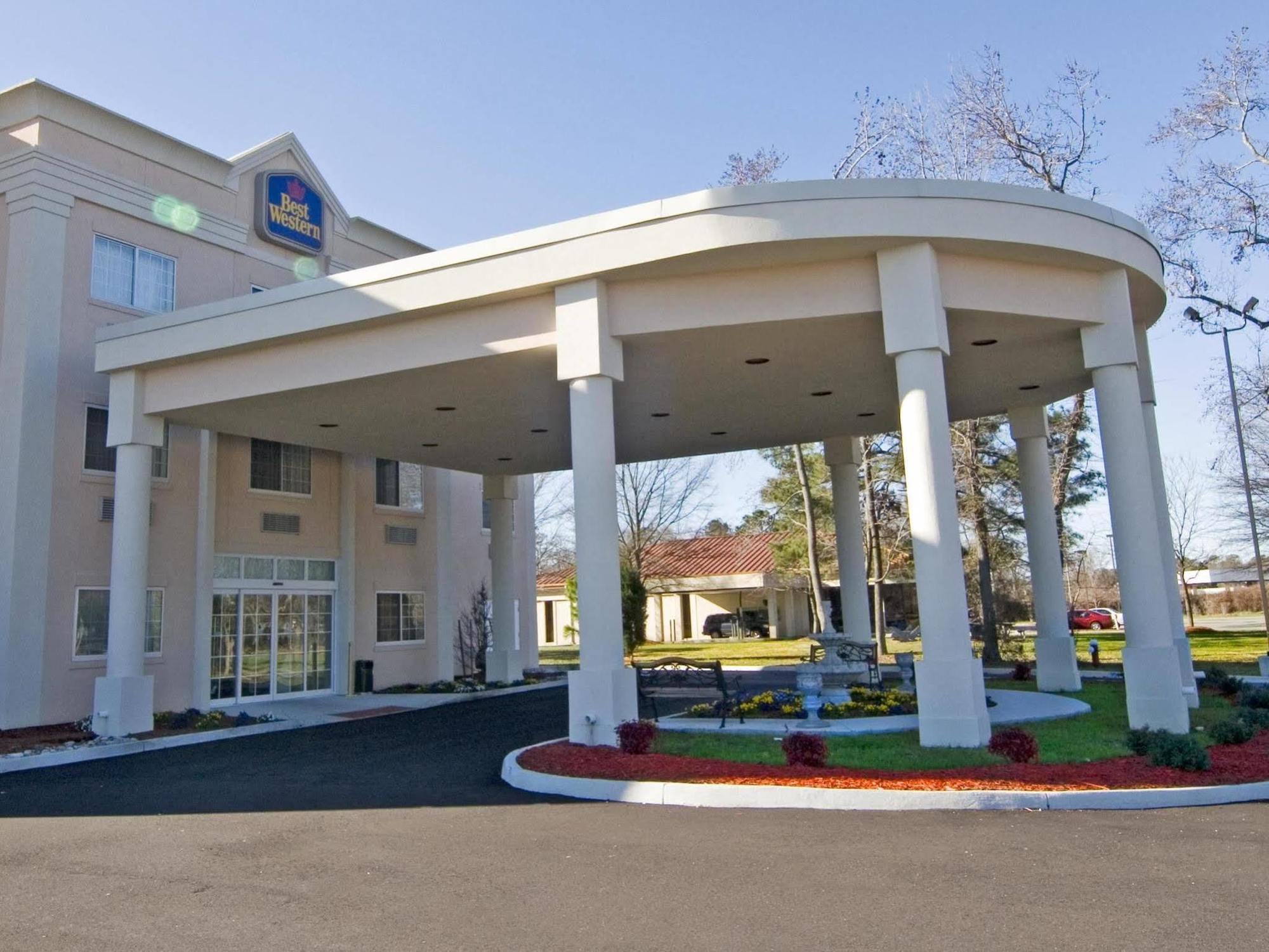 Best Western Plus Newport News Esterno foto