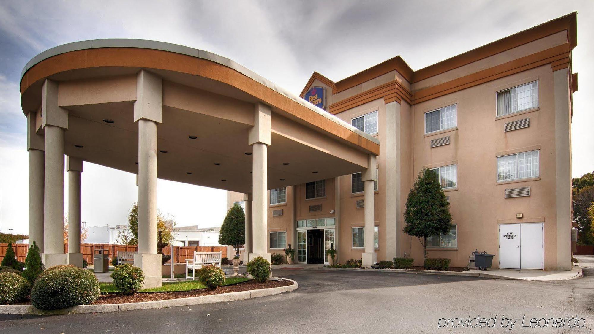 Best Western Plus Newport News Esterno foto